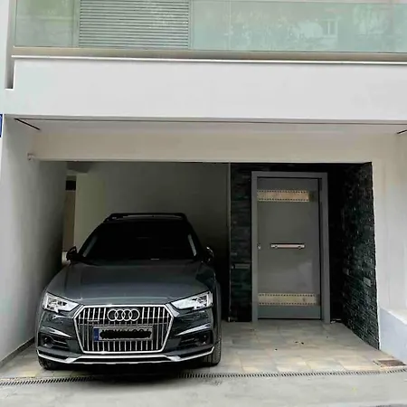 Evilion Maisonette In Apartment *