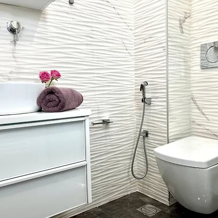 Evilion Maisonette In Apartment