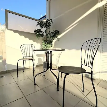 Evilion Maisonette In Apartment *